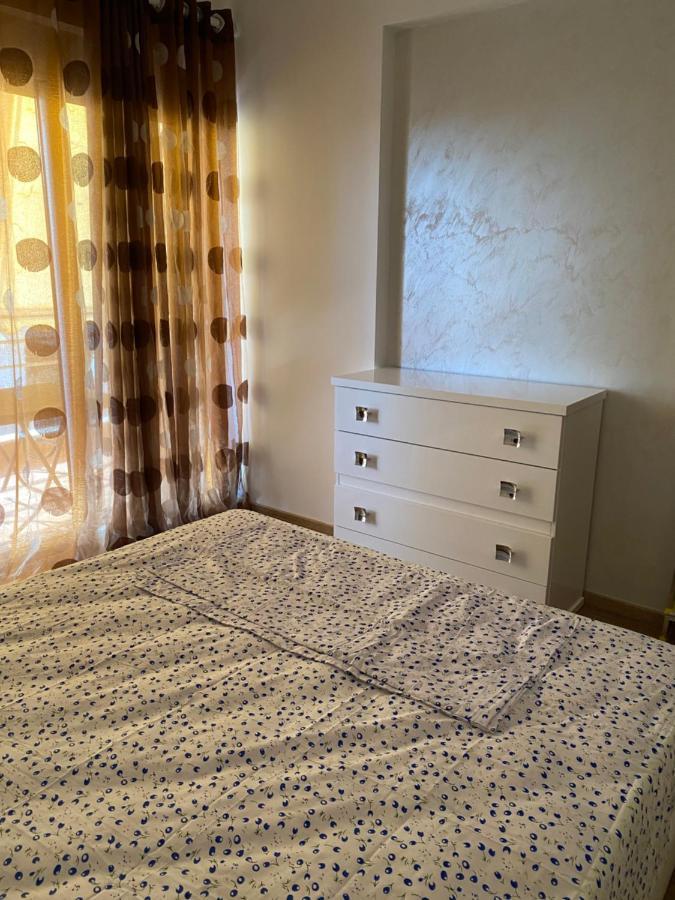 Sunny Apartament Saranda Екстериор снимка