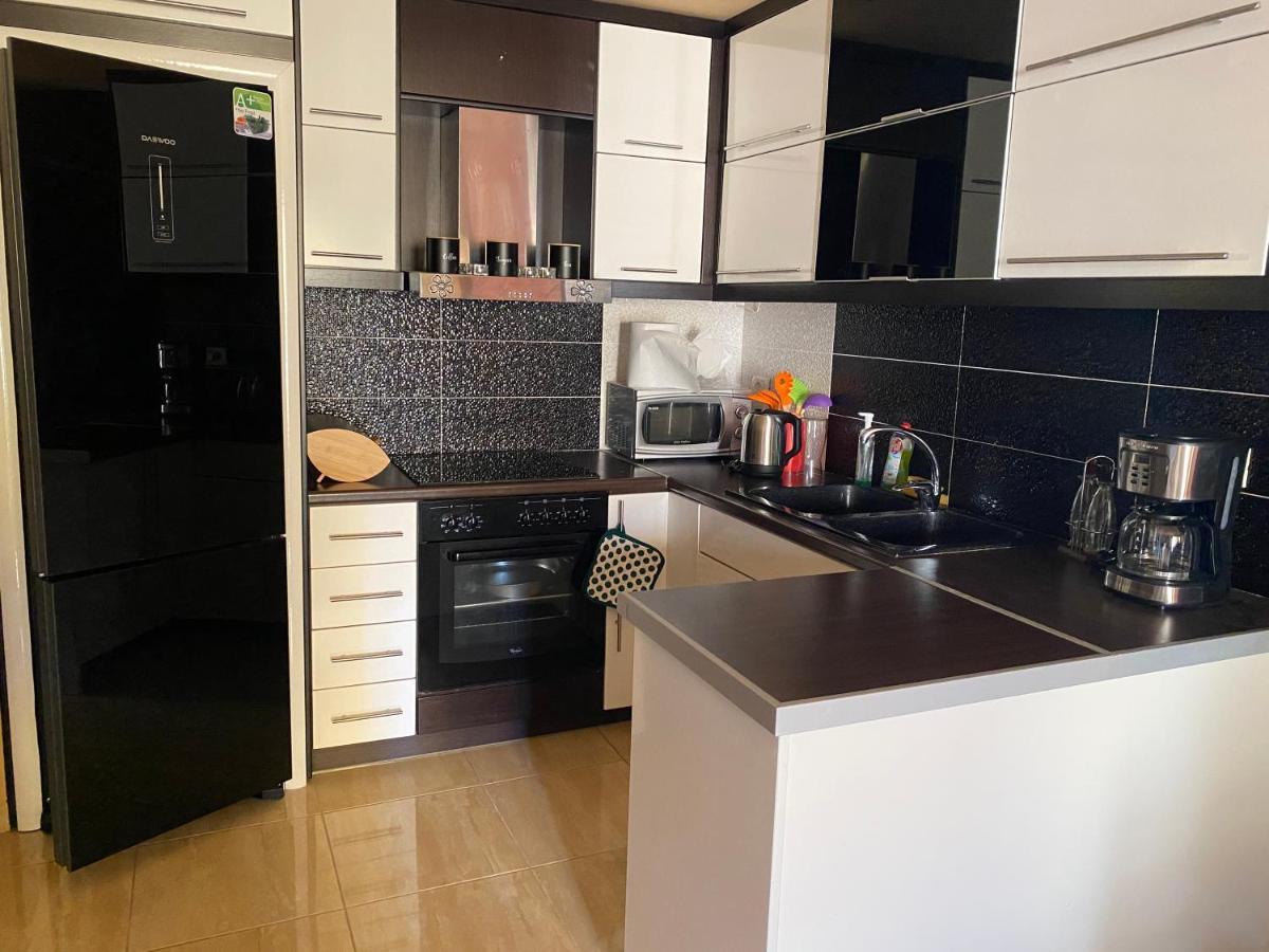 Sunny Apartament Saranda Екстериор снимка