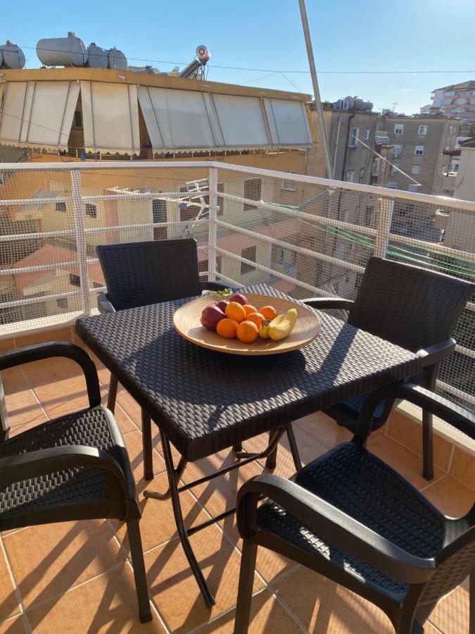 Sunny Apartament Saranda Екстериор снимка